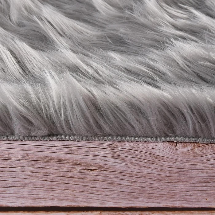 Faux Sheepskin Super Soft, Center Piece ( Runner ) ( 2 X 6 Feet )