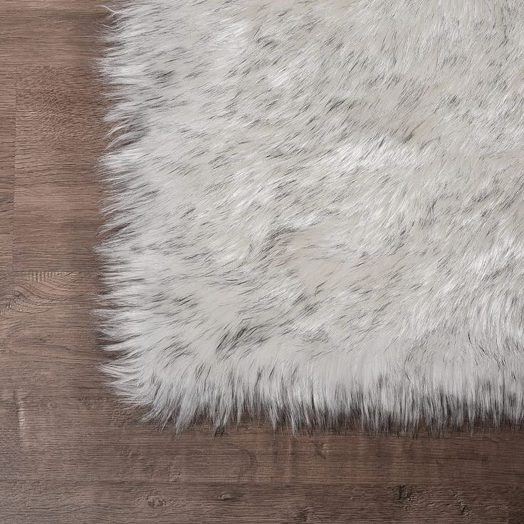 Faux Sheepskin Super Soft, Center Piece ( Rectangle ) ( 2 x 3 FEET )