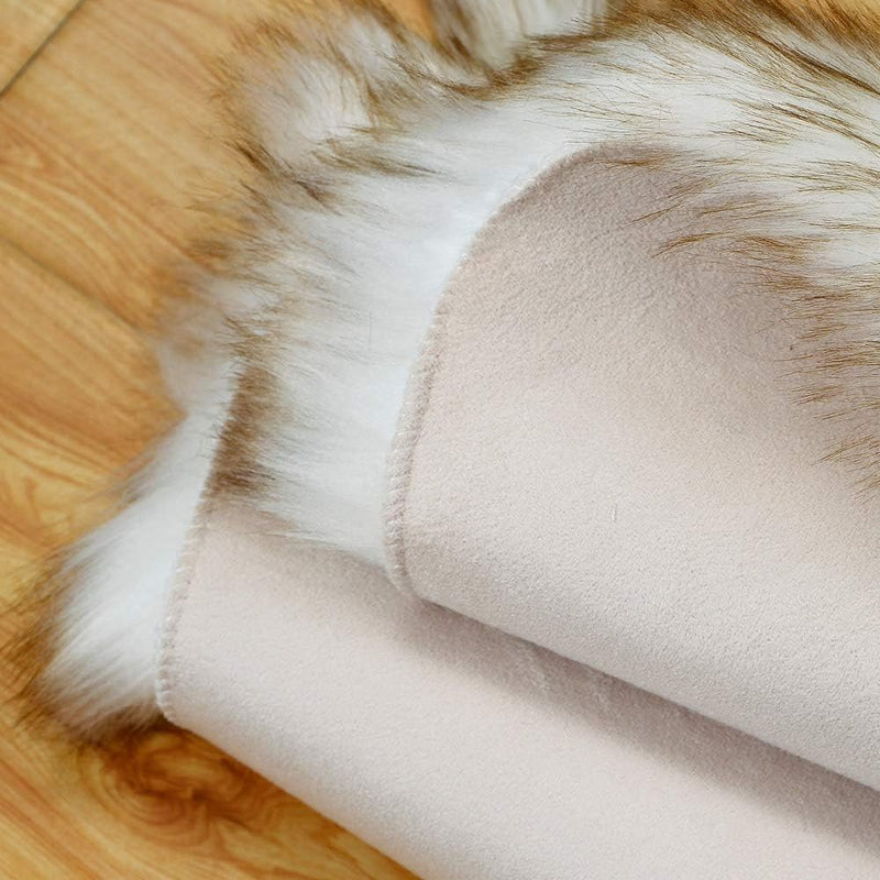 Faux Sheepskin Super Soft, Center Piece ( Shape ) ( 2 x 3 Feet )