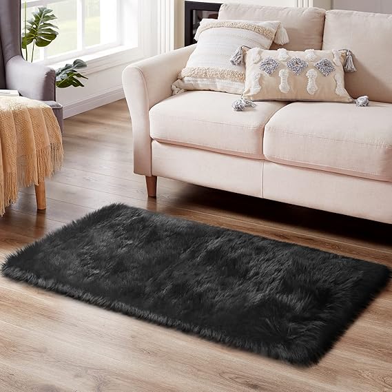 Faux Sheepskin Super Soft, Center Piece ( Rectangle ) ( 2.5 X 4 Feet )